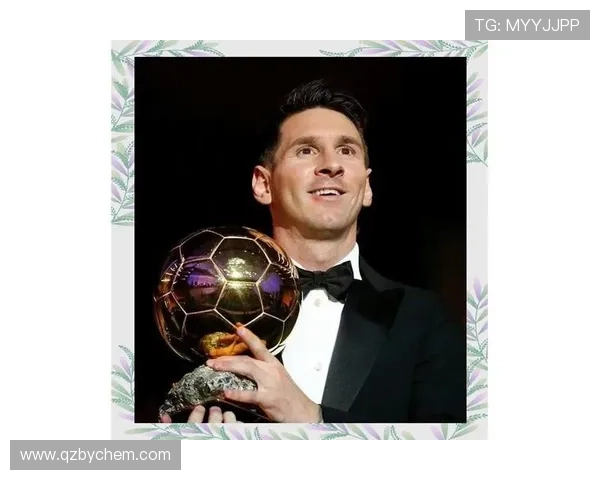 全球足球巨星汇聚各国最强球员的荣耀与传奇之路